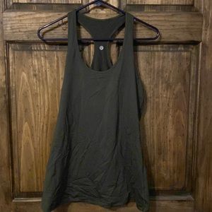 Lululemon workout tank